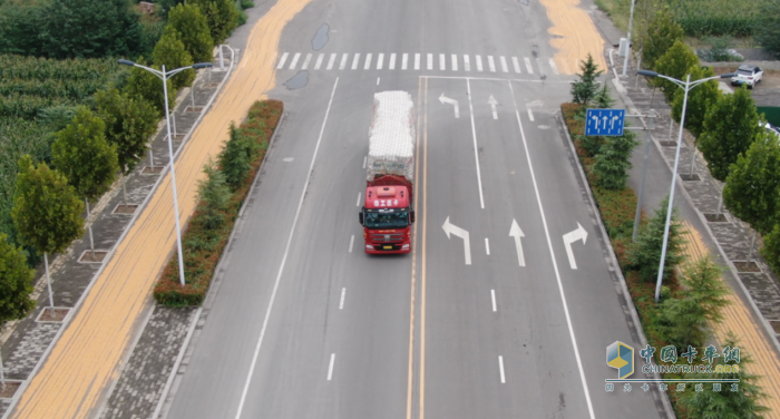 省氣、可靠還舒適，徐工漢風G7 LNG牽引車助力李帥強開啟致富之路