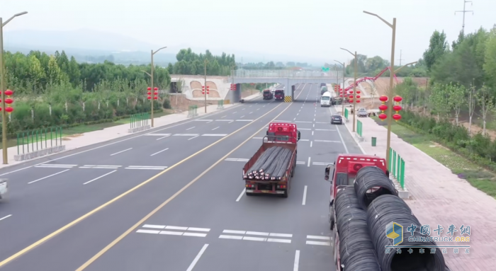 高效省氣，舒適可靠！乘龍H5 LNG牽引車憑實力征服山西“老司機”