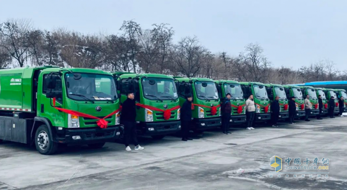 23臺(tái)宇通新能源環(huán)衛(wèi)車批量交付河北正定，助力加快縣域新能源化進(jìn)程
