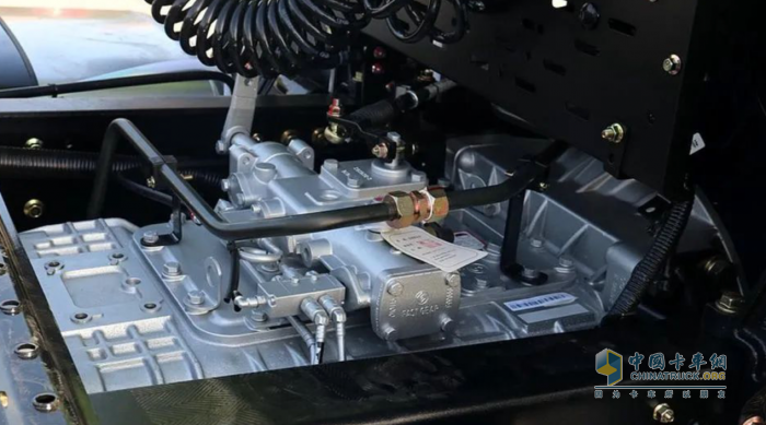 百公里氣耗28.7kg，大運V7H 燃氣牽引車一年多賺3萬元