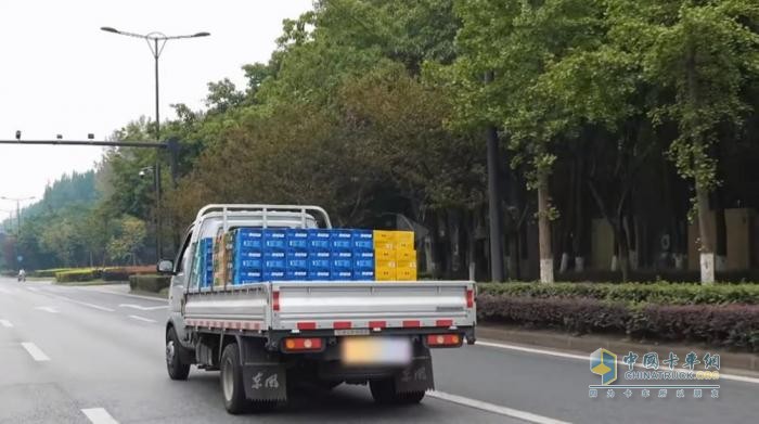 開著好車奔小康！東風途逸T3讓王師傅的日子越過越紅火