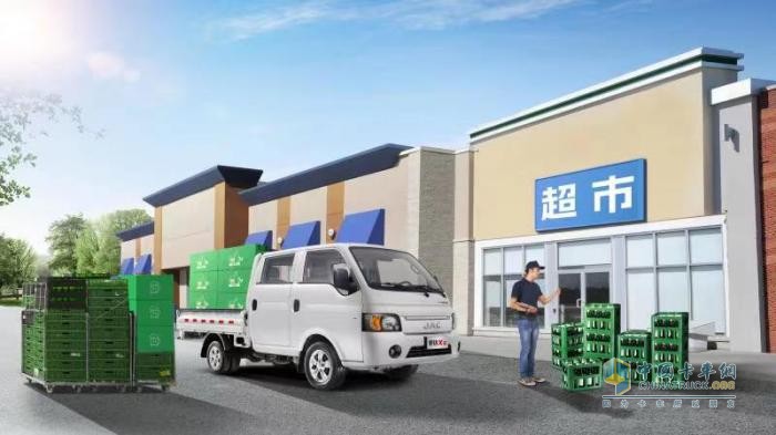啤酒熱銷，超市老板開江淮1卡愷達化身“外賣員”！