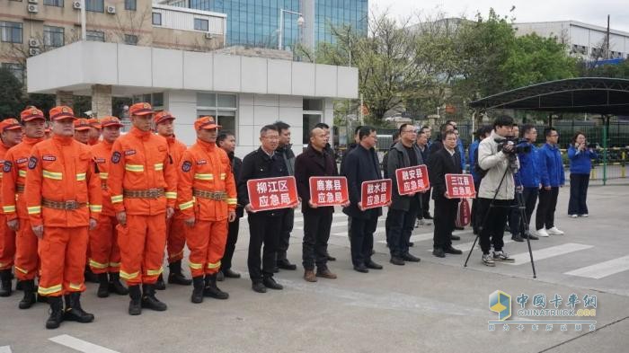 五菱消防車有話說：感恩信任，攜手共進(jìn)