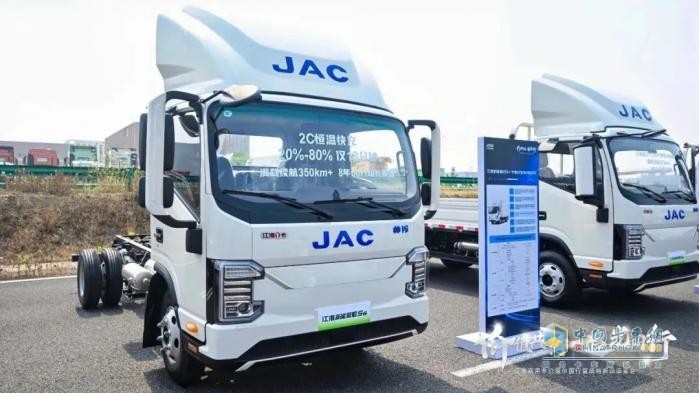 “追光者”江淮商用車(chē)，如何錨定“價(jià)值共同體”新坐標(biāo)？