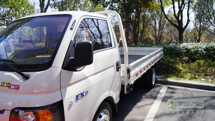 愷達(dá)EX6-64度版：超大電量超長(zhǎng)續(xù)航，六大價(jià)值行業(yè)領(lǐng)先