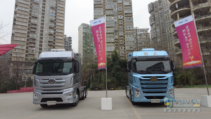 以25.7%的終端份額引領(lǐng)市場(chǎng)，以27.9萬(wàn)輛確?！半p第一” 一汽解放亮劍2023！