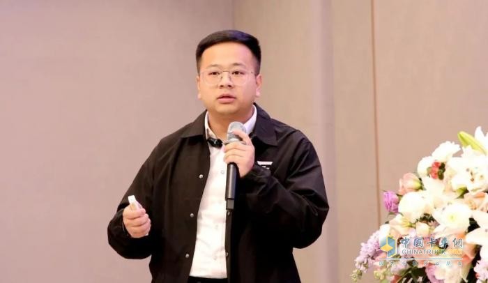 飛碟EW7天行版及MAX版在昆明上市發(fā)布，1200臺(tái)訂單引爆市場(chǎng)！