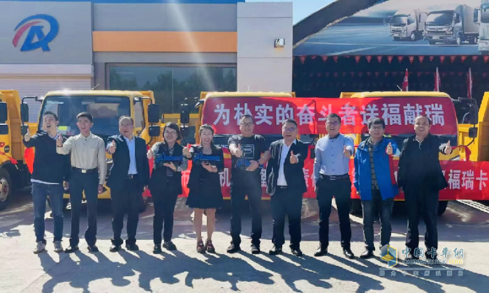 東風輕型車與內(nèi)蒙古多家大客戶達成合作