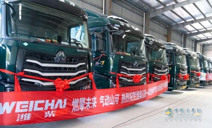 豪沃重卡八月交車盛典，榮耀此刻共鑒！