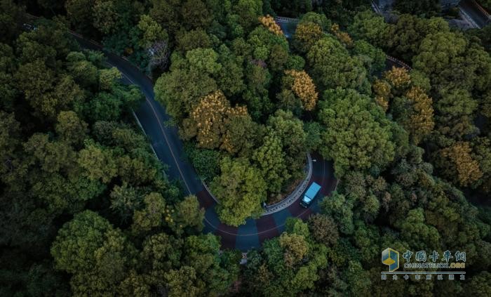 真場景、真數據、真實力！宇通新能源商用車山地性能挑戰(zhàn)首戰(zhàn)告捷