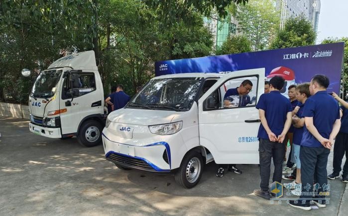 保障用戶”新”需求 江淮1卡提升服務(wù)能力為新能源用戶保駕護(hù)航！