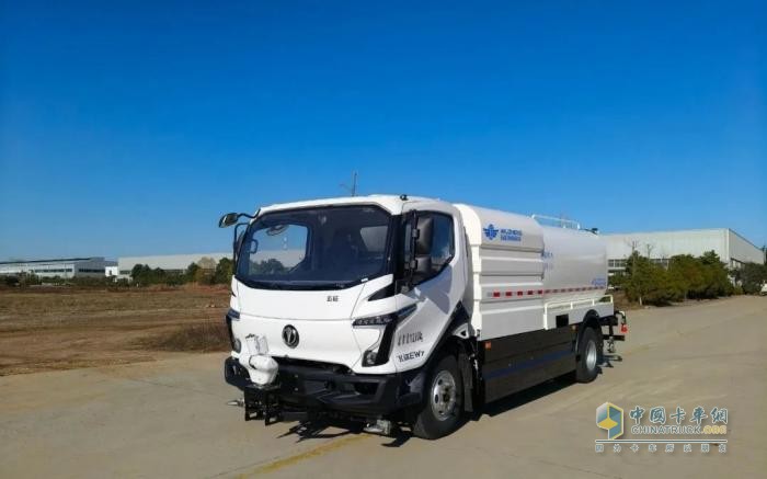 五征12方純電動清洗車，凈城市之塵