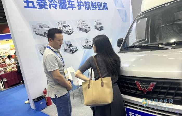 冷鏈運輸看這里！五菱冷藏車廣州展實力圈粉海內(nèi)外客戶