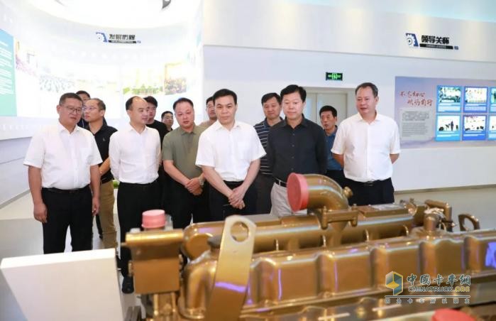 沃得集團(tuán)董事局主席、總裁王偉耀到訪玉柴
