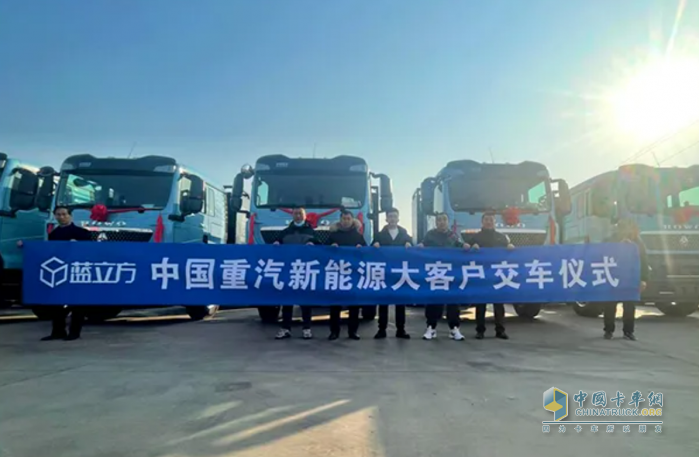 火力全開，中國重汽新能源交車狂潮勢不可擋！
