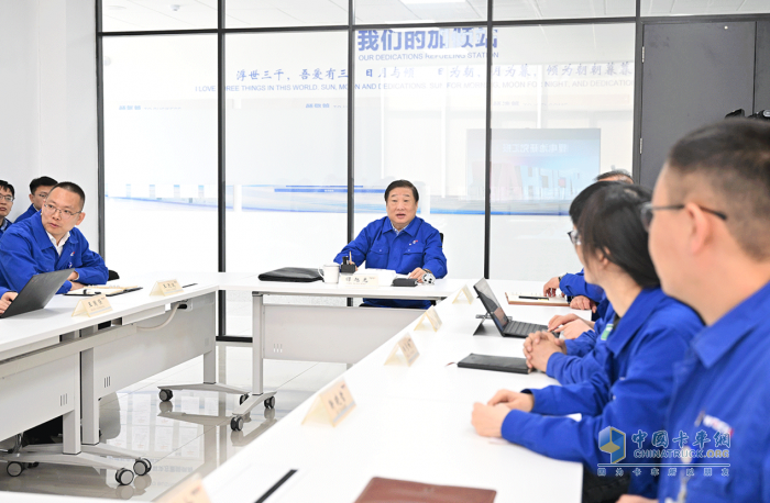 譚旭光：濰柴發(fā)展新能源絕不能瞎忽悠、隨風(fēng)擺、當混子！