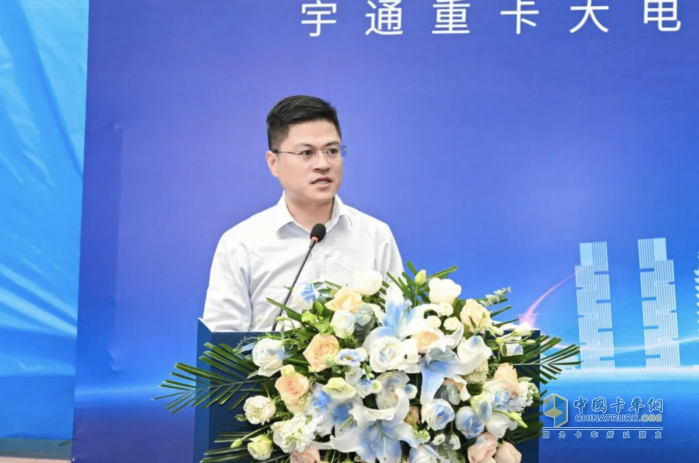 續(xù)航再升級(jí)，宇通600度牽引車刷新行業(yè)標(biāo)準(zhǔn)！