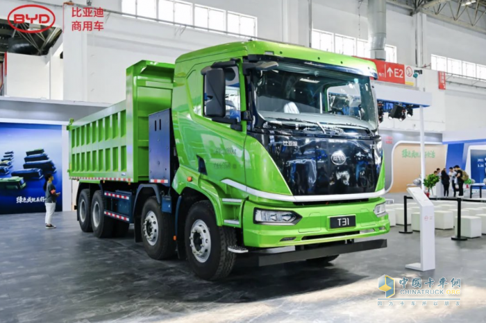 新品解析，科技賦能 比亞迪商用車閃耀2023北京道展