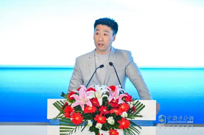 300臺戰(zhàn)略簽約，100臺交付！歐曼持續(xù)助力上海佳軒降本提質(zhì)增效