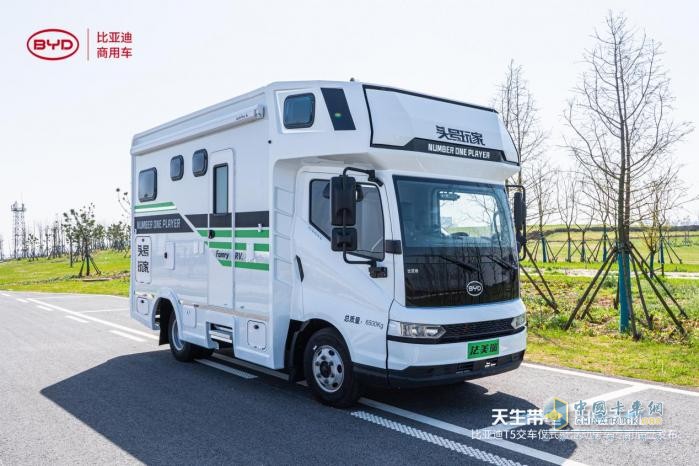 春暖花開，比亞迪T5混動房車底盤打開用戶好心情！