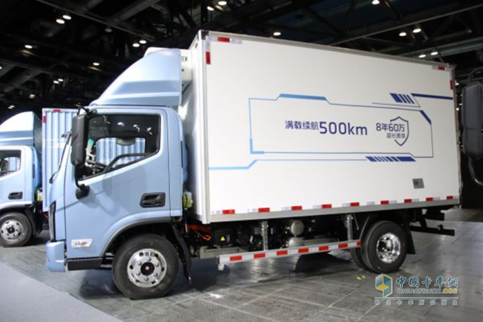 續(xù)航超500km，歐馬可智藍(lán)165度純電輕卡 “大電量天花板”