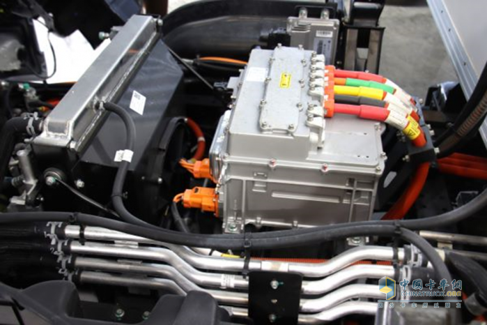 續(xù)航超500km，歐馬可智藍(lán)165度純電輕卡 “大電量天花板”