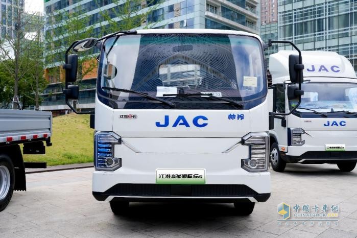 江淮1卡閃耀2025商用車金融大會，品牌勢能再升級