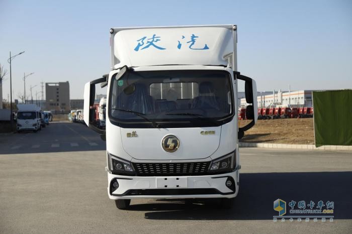 優(yōu)化動力缸+全新碗型活塞！ 陜汽德龍G300省油有秘訣