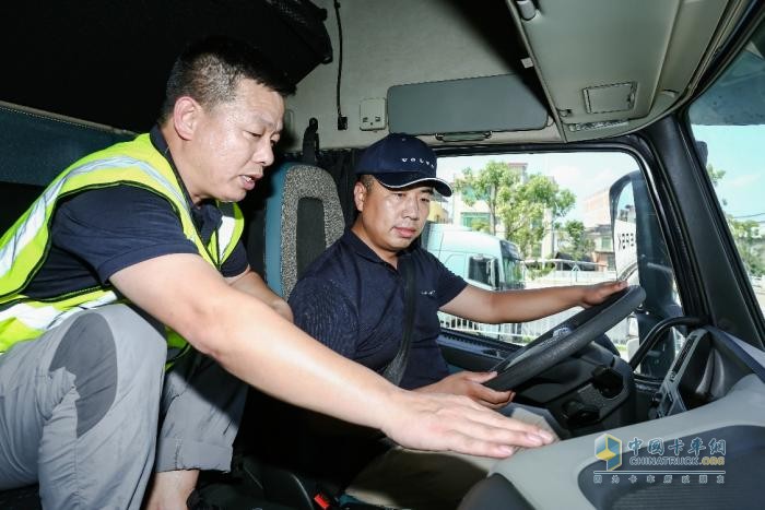 沃爾沃卡車綠駕學(xué)院、車隊(duì)長研修營同步開啟招募 