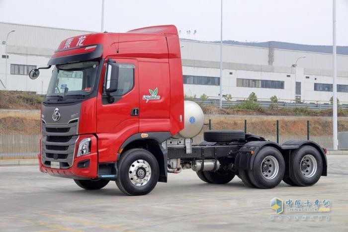 530大馬力、低自重，乘龍H7 LNG牽引車強(qiáng)勢(shì)來(lái)襲