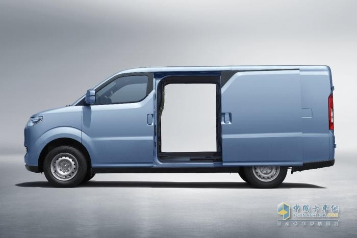智能電動(dòng)超級(jí)VAN 瑞馳全新中型城配物流車EC75近期將上市