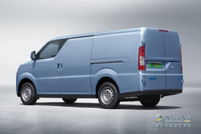 智能電動(dòng)超級(jí)VAN 瑞馳全新中型城配物流車EC75近期將上市