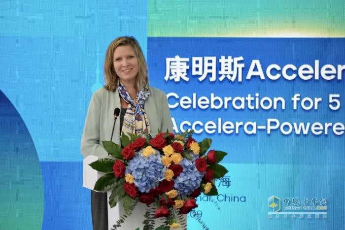 500萬(wàn)公里累計(jì)行駛里程！康明斯Accelera氫燃料電池助力臨港公交創(chuàng)造新紀(jì)錄   