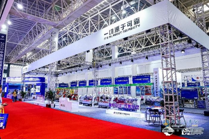 龍擎智造+東風(fēng)德納電驅(qū)，東風(fēng)商用車點(diǎn)亮2023中國新能源汽車零部件交易會