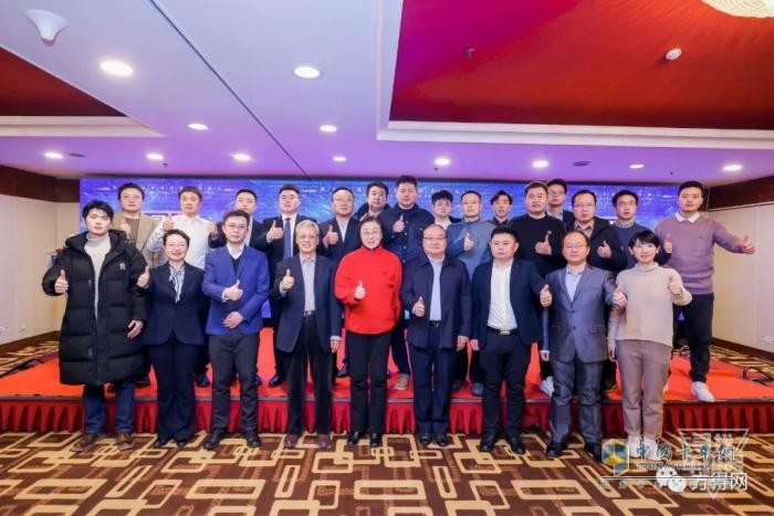 31項極限紀錄揭曉！2023中國商用車創(chuàng)下哪些奇跡？