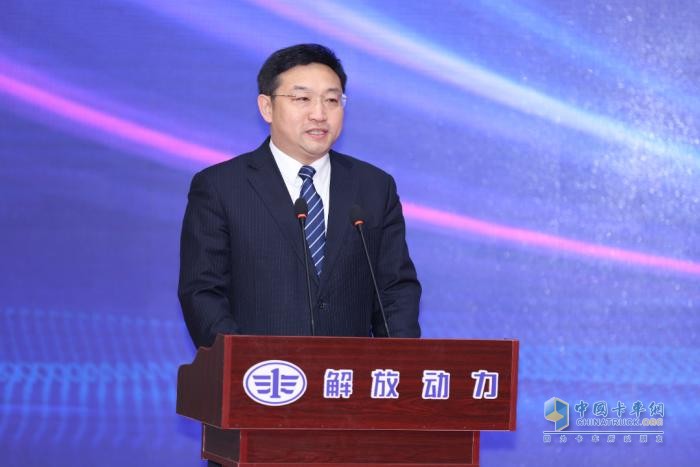 G動(dòng)力域換代輕量化440橋下線 解放動(dòng)力長(zhǎng)春超級(jí)工廠正式投產(chǎn) 