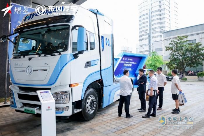 東風(fēng)商用車閃耀中央企業(yè)熠星創(chuàng)新創(chuàng)意大賽，引領(lǐng)新能源汽車賽道變革