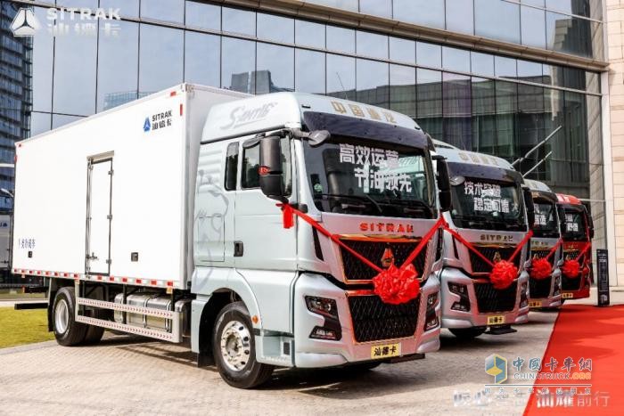“匠心智造 汕耀前行”汕德卡G7H 4X2寬體載貨車上市發(fā)布會合肥站圓滿落幕！