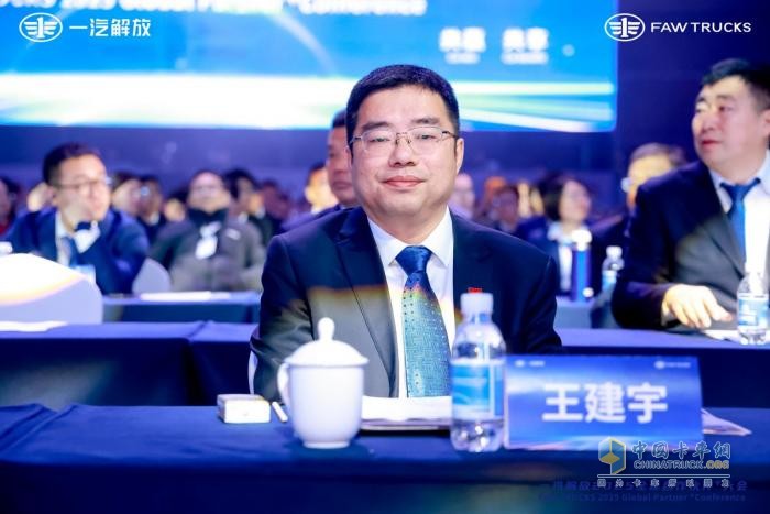2024年新能源“百團大戰(zhàn)”，一汽解放大象轉身、勢不可擋