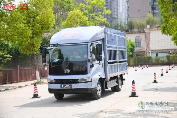 場景化電動輕卡再升級，比亞迪輕卡T5勁享版上市！