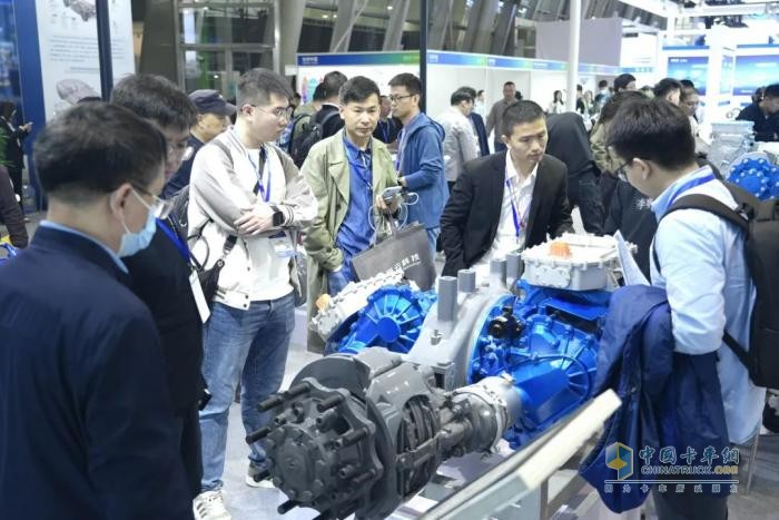 從10萬(wàn)到16萬(wàn)：漢德車橋如何定義新能源商用車的