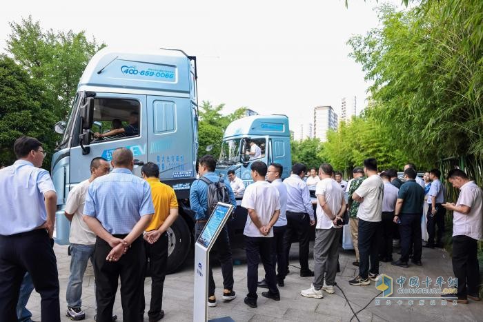 6大核心價值，破解港口場景痛點，宇通重卡T系列港口版牽引車寧波上市