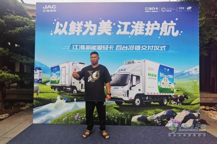 從油表告急到電量滿格，且看昆明卡友的“絕地反擊”