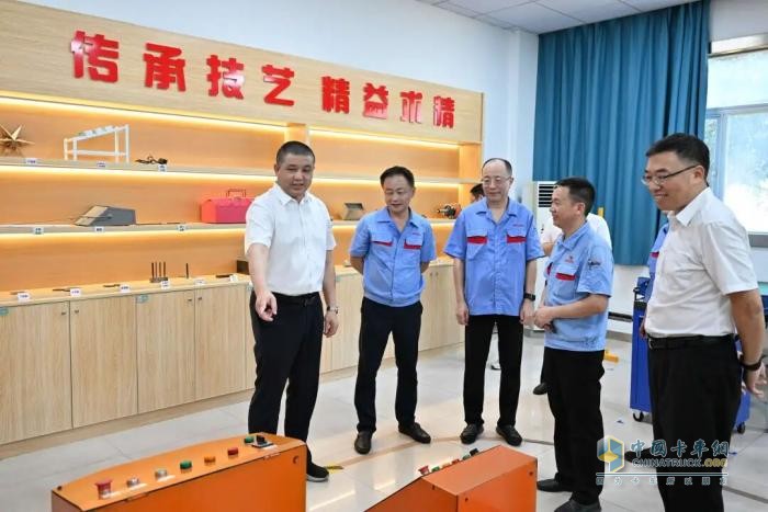 江鈴集團：“市級示范”，揭牌！