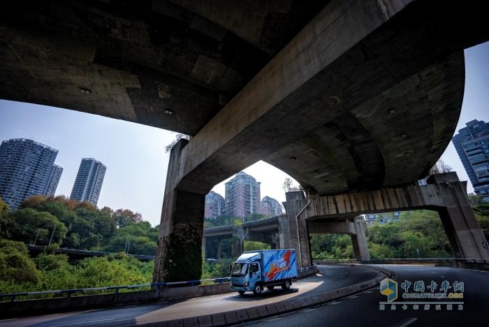 真場景、真數據、真實力！宇通新能源商用車山地性能挑戰(zhàn)首戰(zhàn)告捷
