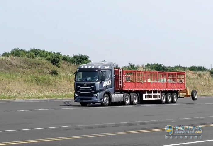 國(guó)家汽車檢測(cè)機(jī)構(gòu)實(shí)驗(yàn)室比對(duì)，昌龍掛車為何成為指定用車？