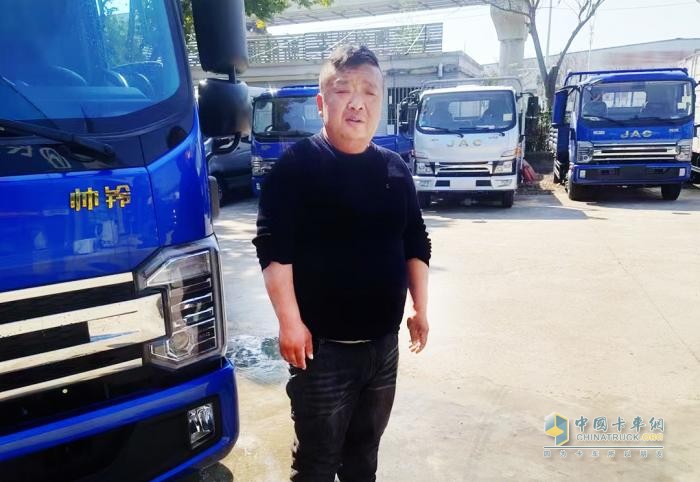 江淮1卡帥鈴S9，帶你走進珠城陳師傅的果味人生
