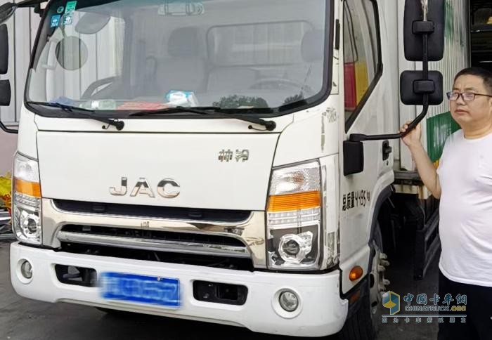 江淮1卡帥鈴攜手駐馬店閆先生，高效配送護民生