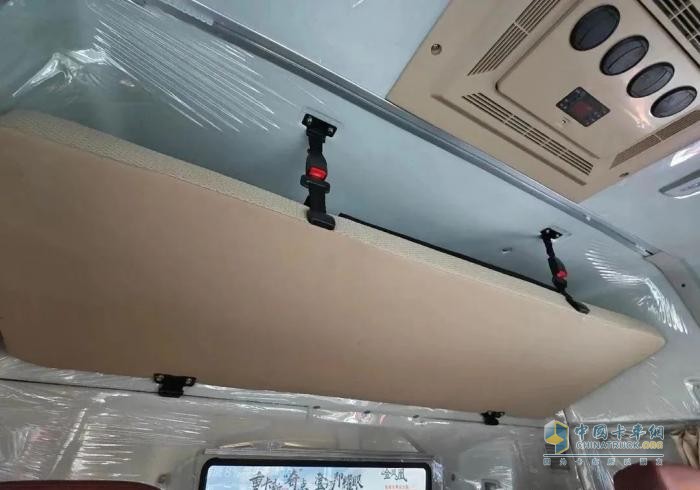 39.99萬元買630馬力燃氣車 還送一臺奇瑞冰淇淋！看奇瑞商用車全新“金鳳凰”重卡