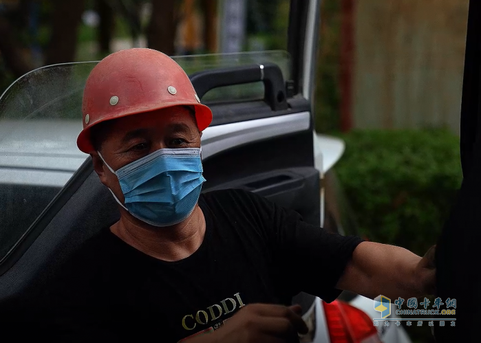 從康鈴H1到康鈴H6，趙軍濤完成了貨運(yùn)生涯的傳承與堅(jiān)守